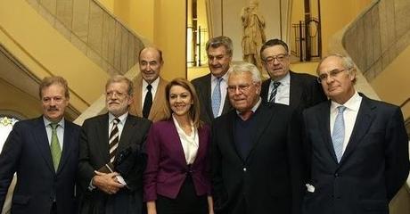 ¿SOBRAN EMPLEADOS PÚBLICOS?Moisés Cayetano RosadoEn un de...