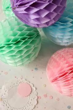 Bolas de papel nido de abeja