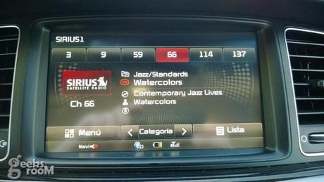 Geeksroom Labs: #Kia Cadenza 2014 – Sistema de Audio, Información y Navegación Kia-cadenza-2014-30