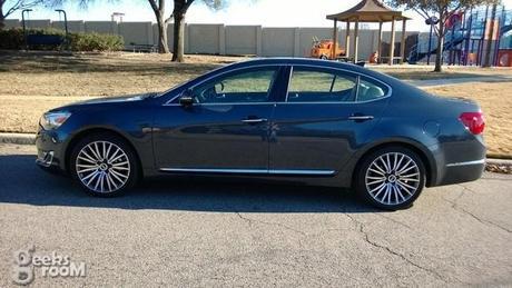 Geeksroom Labs: #Kia Cadenza 2014 – Sistema de Audio, Información y Navegación Kia-cadenza-2014-7