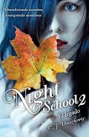 Portada en español: Persecución (Night School, #3) de C.J. Daugherty