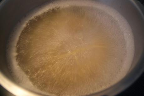 Espaguetis con Salmon, Champinones y Crema de Queso