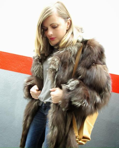 VINTAGE COAT