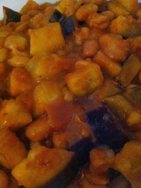 alubias-estofadas-con-berenjena Alubias Estofadas Con Berenjena