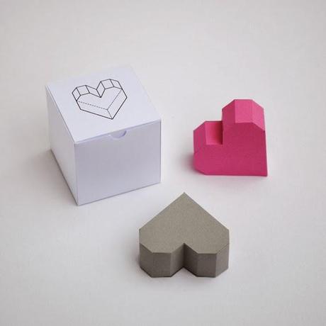 DIY........CAJA Y CORAZONES EN 3D