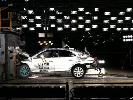 El nuevo Malibu 2014 recibe 5 estrellas en seguridad Malibu 2014
