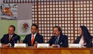 Reitera Gobierno Federal su compromiso para la reestructura de compañía Mexicana de Aviación