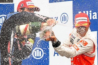Hamilton y Webber se escapan, Alonso pierde comba en el Mundial