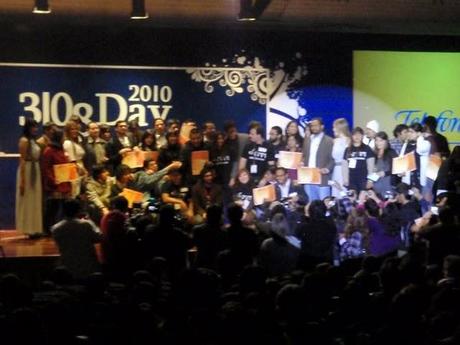 Blogday 2010: Hoy paso el tiempo removiendo redes.... Blogday 2010: Hoy paso el tiempo removiendo redes....