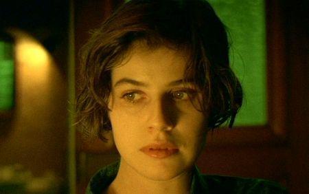 “La doble vida de Verónica”: Entre el cielo y la tierra, entre la libertad y el destino… bajo la mirada de Kieślowski