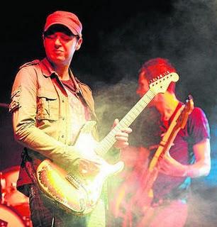 Maqueón y la familia bluesera