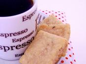 Petit four salado