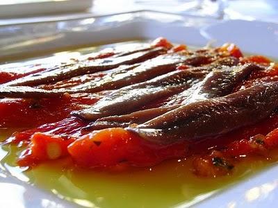 Aperitivo de anchoas con paté