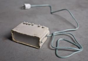 Reloj despertador digital de papel