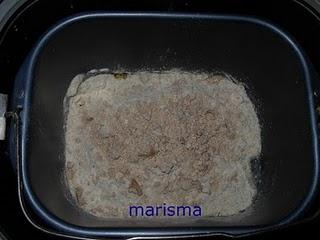 Pan con piñones y semillas de sésamo (en panificadora)