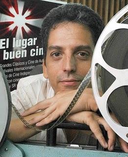ENTREVISTA A JUAN LUIS RODRÍGUEZ CAMACHO. DIRECTOR DE EL CINE CLUB CHARLES CHAPLIN.