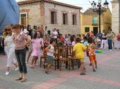 mano mece cuna Juan Espadas