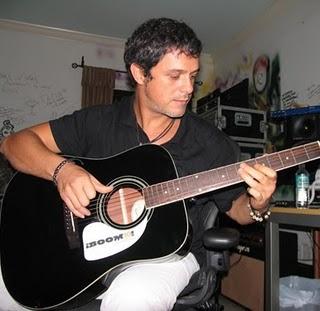 Alejandro vuelve al pueblo