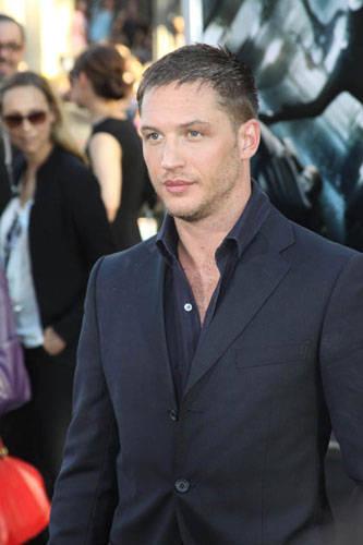 Tom Hardy (Mad Max) reemplaza en un proyecto a Michael Fassbender (Magneto)