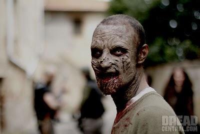 Trailer y póster de Eaters: más zombies italianos...
