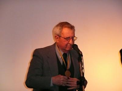 HOMENAJE A GARAYCOCHEA: DIBUJANTES CANTANTES