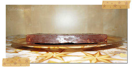 Turrón de chocolate crujiente