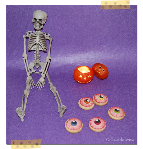 Halloween: galletitas de bruja y ojos sangrientos
