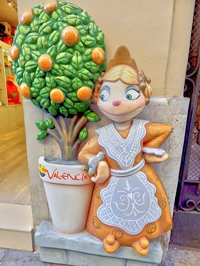 Discovering the center of Valencia