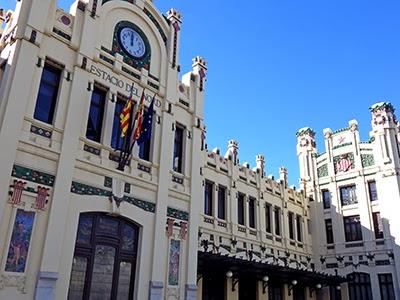 Discovering the center of Valencia