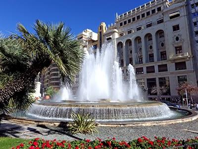 Discovering the center of Valencia