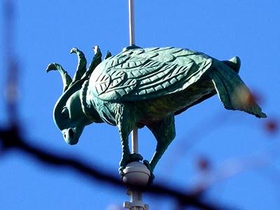 Discovering the center of Valencia