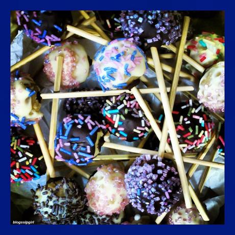 LAS RECETAS DE S: BIZCOLETAS / POP CAKES