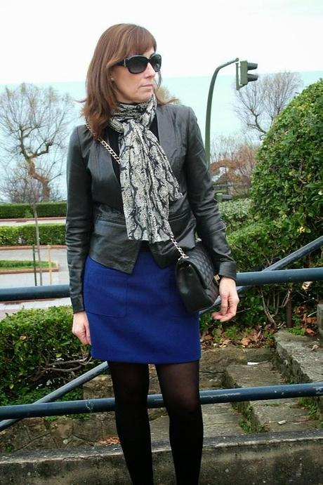 MIS LOOKS - AZUL Y NEGRO