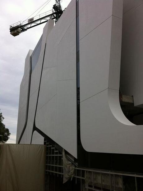 Nuevas imágenes de obra de la vivienda diseñada por A-cero en Barcelona