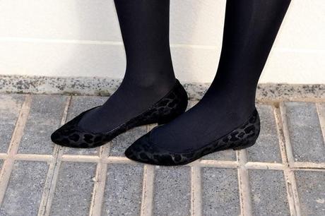 grey_and_red_6 Grey and Red