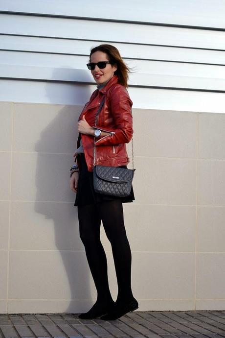 grey_and_red_5 Grey and Red