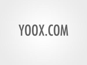 De compras en…. Yoox.com yooxcom_grigio
