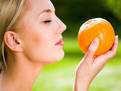 Nuevos Gadgets: Ophone el Dispositivo para Enviar Aromas On Line