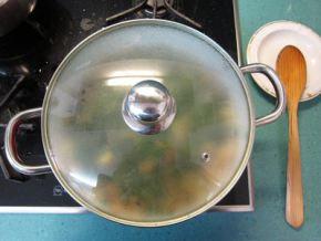 potaje-de-garbanzos-con-espinacas-y-salchichon-de-jabali-11