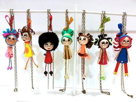 Minifofuchas, flores y mariposas...