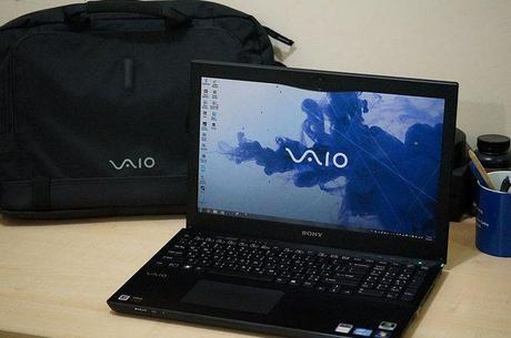 Sony desmiente reporte de negociaciones con Lenovo por su división de PCs Vaio sony-vaio-laptop-wikimedia