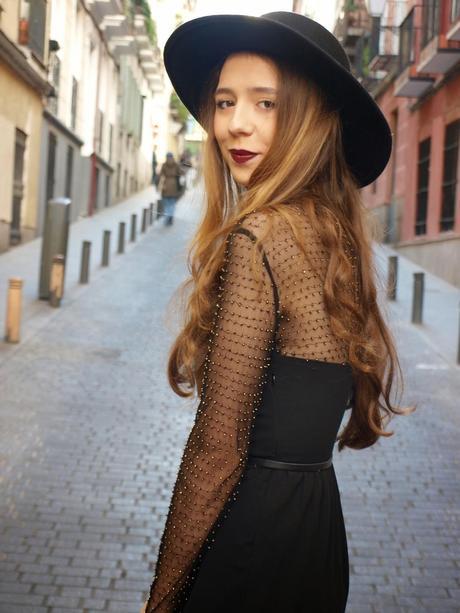 Terriblemente cruel.