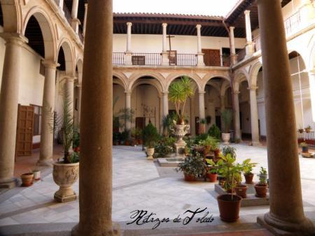 Patios y Claustros de Toledo