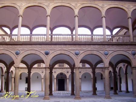 Patios y Claustros de Toledo