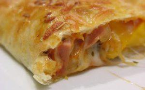 Calzzone a la cantabra de bonito y aceitunas. Nutrición, cocina y recetas Calzzone - Cantabria en tu boca