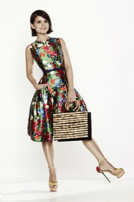 Miroslava Duma posa para Oscar de la Renta y su colección exclusiva para Outnet