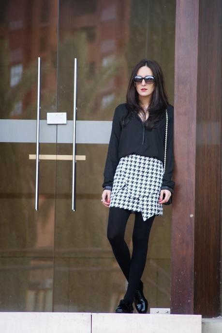 NEW ICONEMESIS CASEShirt:Persun Skirt: FrontRowShop Bag: ...