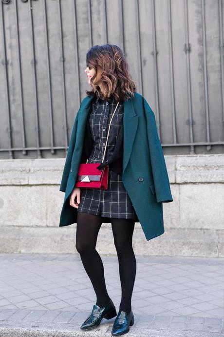 Plaid_Jumpsuit-Asos-Collage_Vintage-Burgundy_Green-Street-Style-3