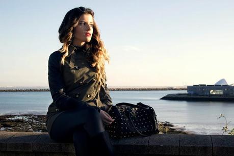 LA DONNA TATUATA LA DONNA TATUATA