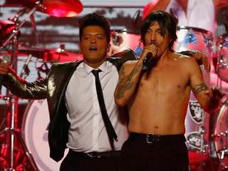 La actuación de Bruno Mars y Red Hot Chili Peppers en la Super Bowl